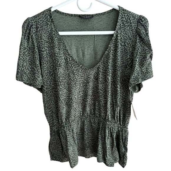 Lucky Brand Green Animal Print V-Neck Peplum Short Sleeved Top Size Medium - Picture 2 of 10